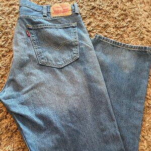 men's Levi jeans
